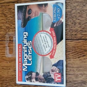 NWT - Unisex Stick-on Reusable Invisible Bifocal Magnifying Lenses (Seen on TV)